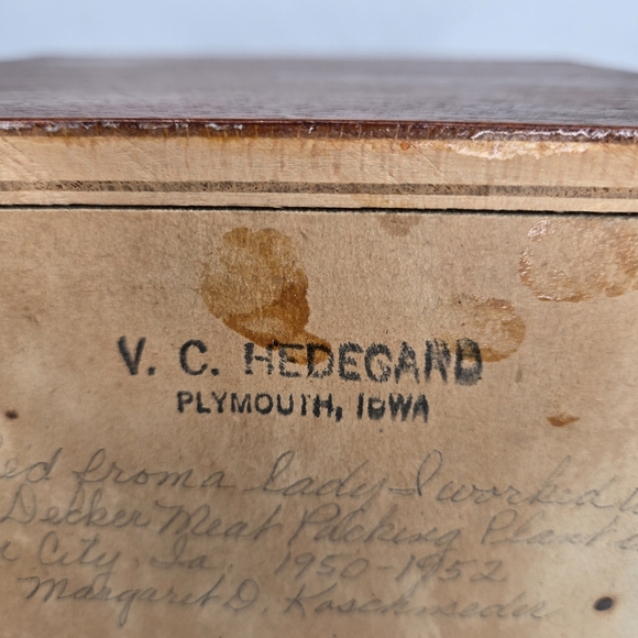 Wooden Chest Of Drawers For Baby Doll Clothes 9" Handmade Doll Dresser 1950s - Picture 13 of 14